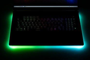 Обзор игрового ноутбука Asus ROG Strix Scar G835LWG с Intel Core Ultra 9 290HX и Nvidia GeForce RTX 5080 Laptop Обзор игрового ноутбука Asus ROG Strix Scar G835LWG с Intel Core Ultra 9 290HX и Nvidia GeForce RTX 5080 Laptop