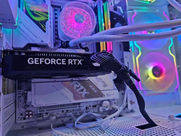 Обзор материнской платы Asus ROG Strix X870E-A Gaming WiFi7 Neo на чипсете AMD X870E Обзор материнской платы Asus ROG Strix X870E-A Gaming WiFi7 Neo на чипсете AMD X870E