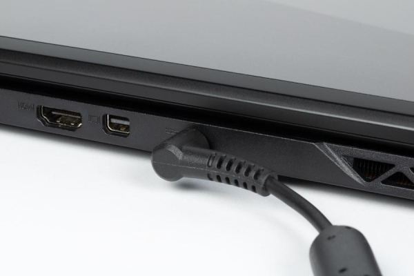 Обзор креативно-игрового ноутбука Acer Aspire 7 A715-50G Обзор креативно-игрового ноутбука Acer Aspire 7 A715-50G