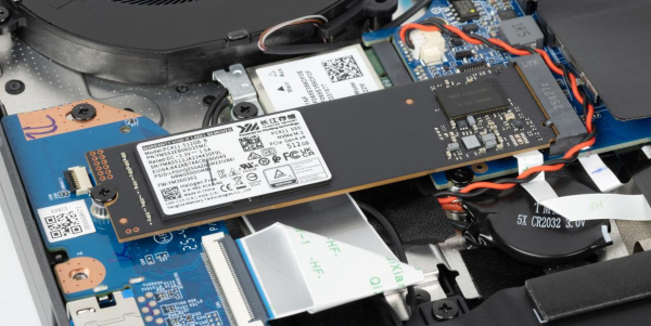 Обзор игрового ноутбука Maibenben X-Treme Typhoon X16C-R72556 Обзор игрового ноутбука Maibenben X-Treme Typhoon X16C-R72556