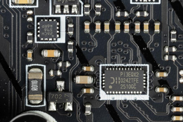 Обзор материнской платы MSI MPG X870E Carbon Max WiFi на чипсете AMD X870E Обзор материнской платы MSI MPG X870E Carbon Max WiFi на чипсете AMD X870E
