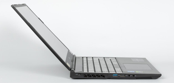 Обзор креативно-игрового ноутбука Acer Aspire 7 A715-50G Обзор креативно-игрового ноутбука Acer Aspire 7 A715-50G
